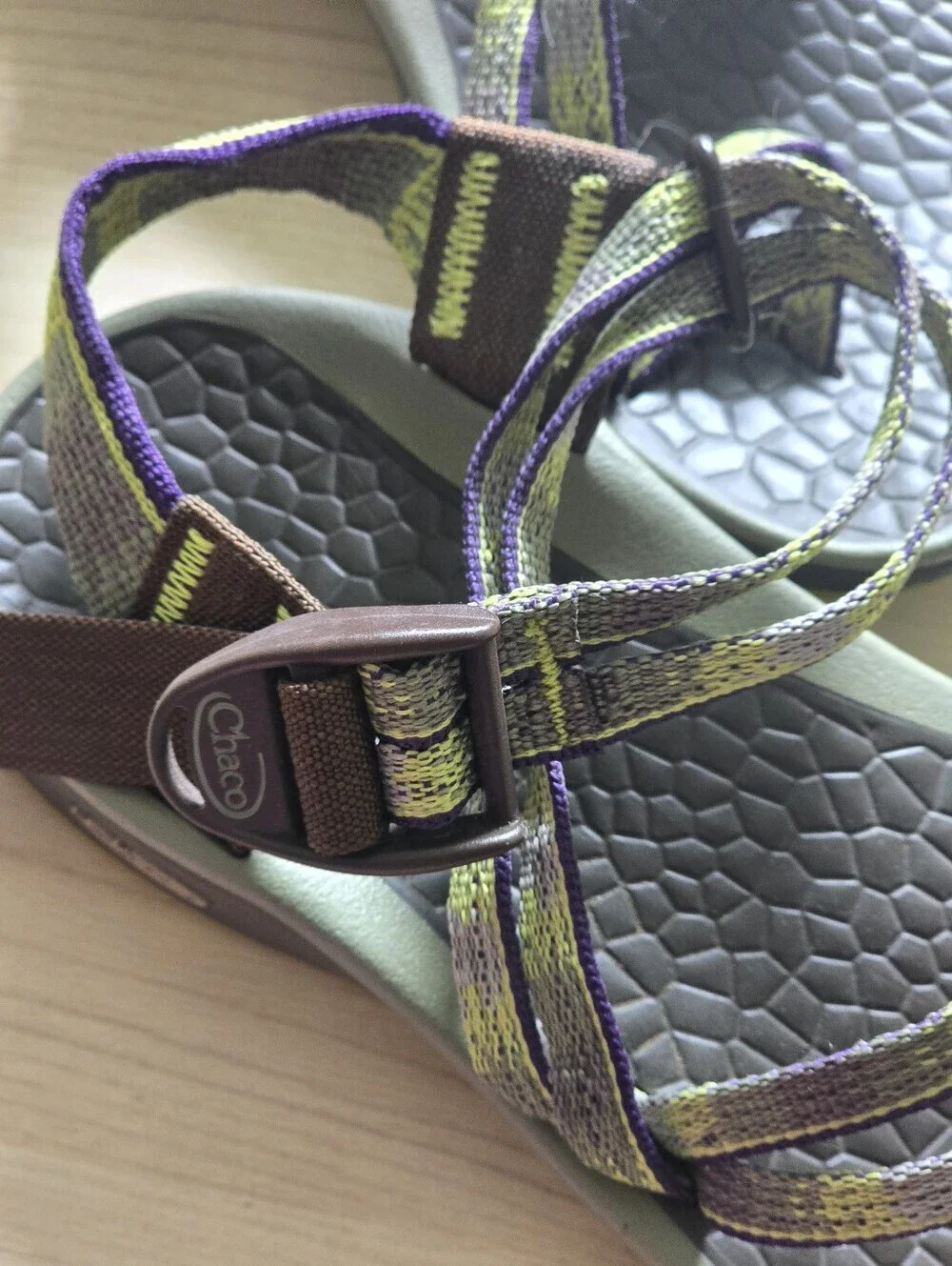 Chaco Vibram Green And Purple Sandals Size 5